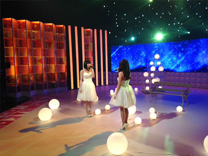 山田菜々,山本彩