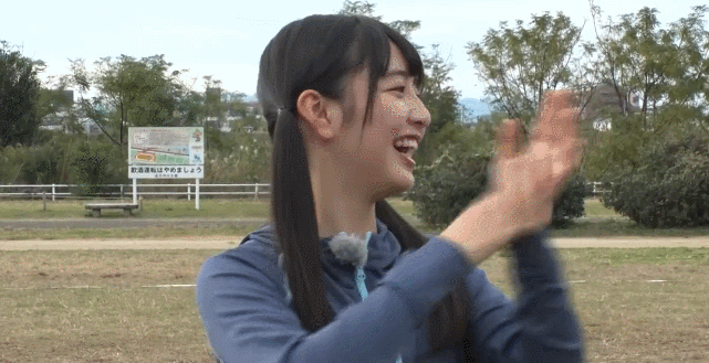 「集合！早よせぇ！遅い！」GIF