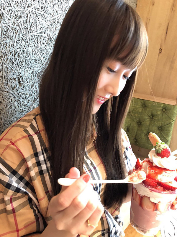 矢倉楓子 2018 ice cream (1)