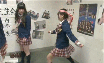 タイキック: 磯佳奈江 武井紗良