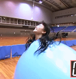 吉田朱里 アカリン