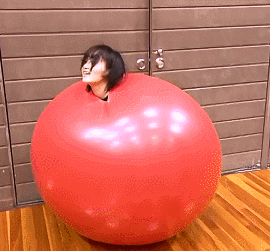 山本彩風船 (gif)