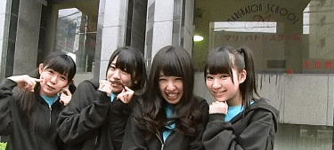 山田菜々, 渡辺美優紀, 小笠原茉由, 福本愛菜