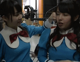 グルーミング 山田菜々 ＋ 小笠原茉由