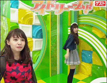「here we go good to go ネプテューヌ♪」ユカフィン・ドール vs. 山田菜々 GIF