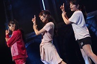 v04