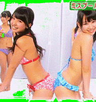 misspoolside2.gif